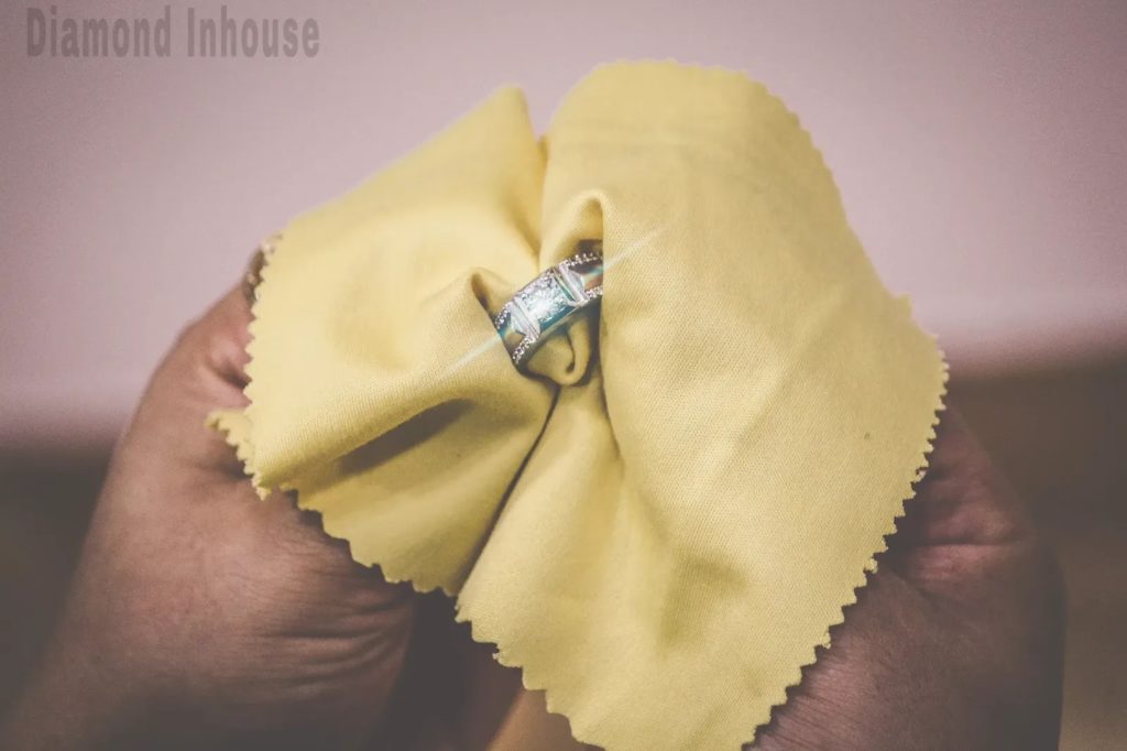 care_for_jewelery